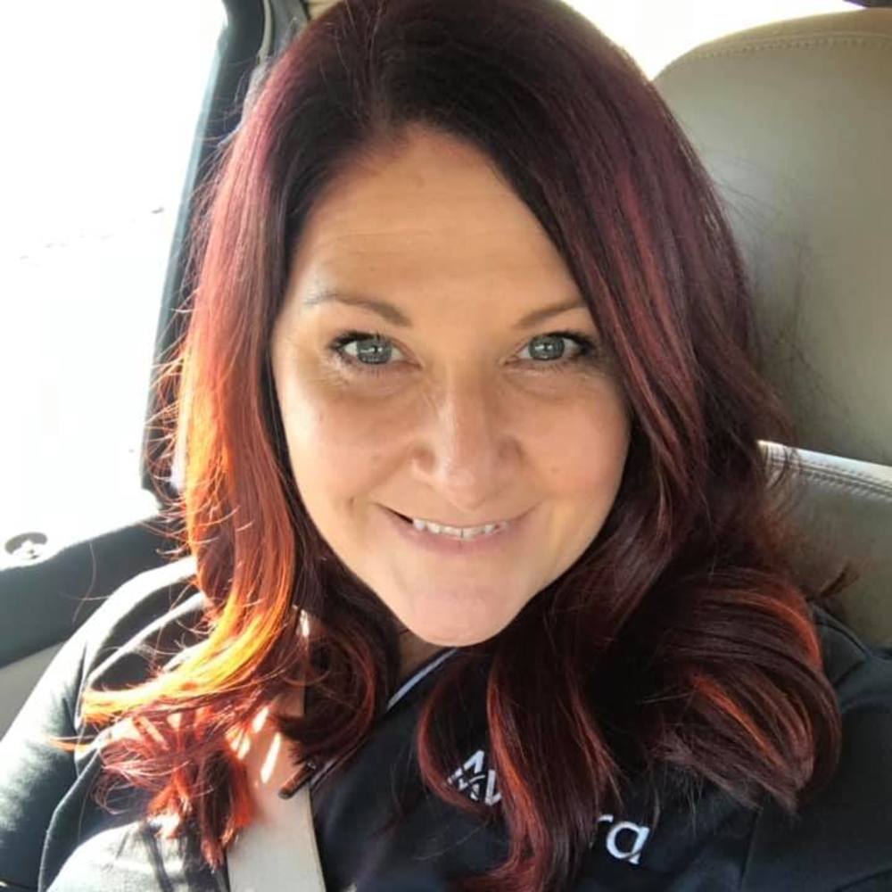 Meet your Posher, Alayne